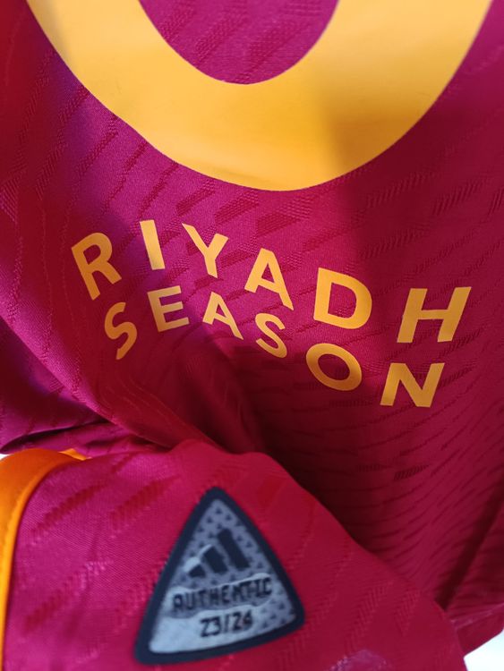 Roma, sarà questa la maglia del derby? (FOTO) - Roma news