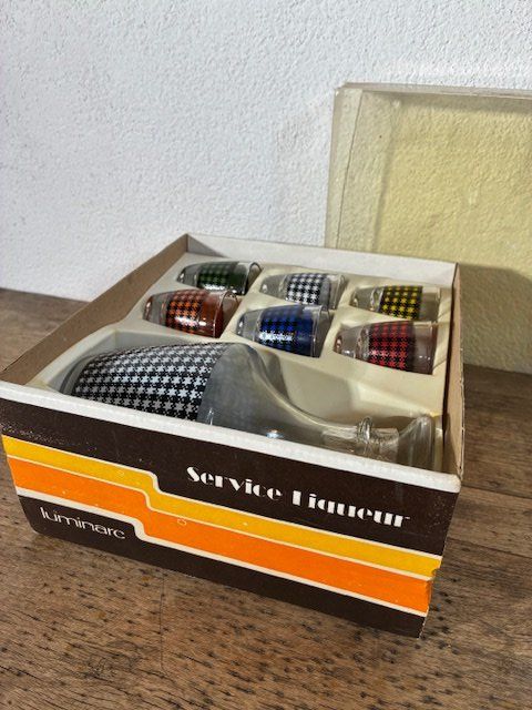 Geschirrsets: VINTAGE Liqueurset Luminarc in Originalpackung – Gebraucht aus Zürich von Baumgarten05 3