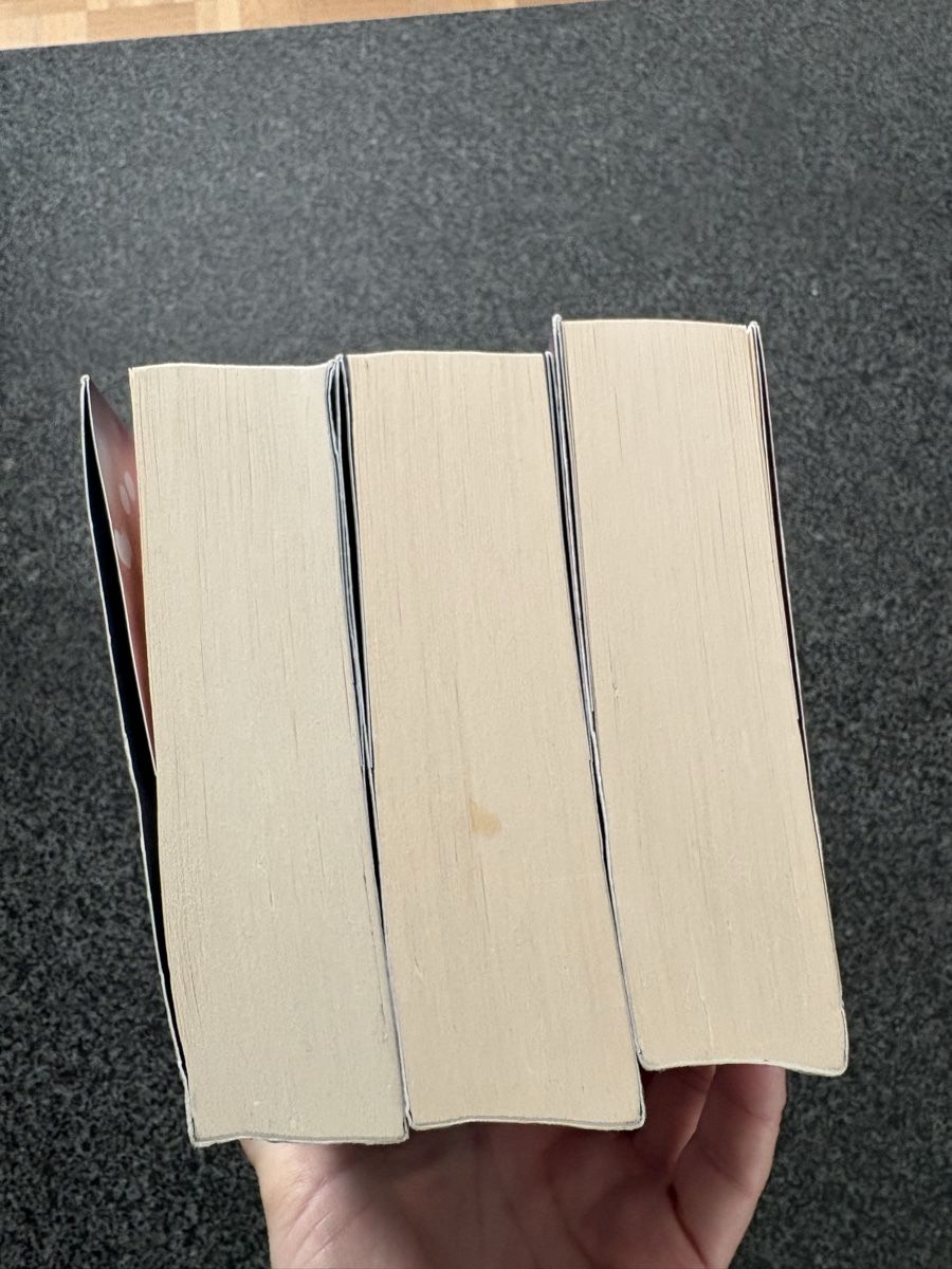 Bücher: April Dawsen Triologie – Gebraucht aus Belpberg von Ranukel 3