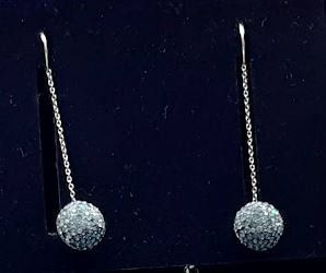 Ohrringe & -stecker: Swarovski Ohrringe hellblau – Neu (gemäss Beschreibung) aus Meilen von Aesthetin