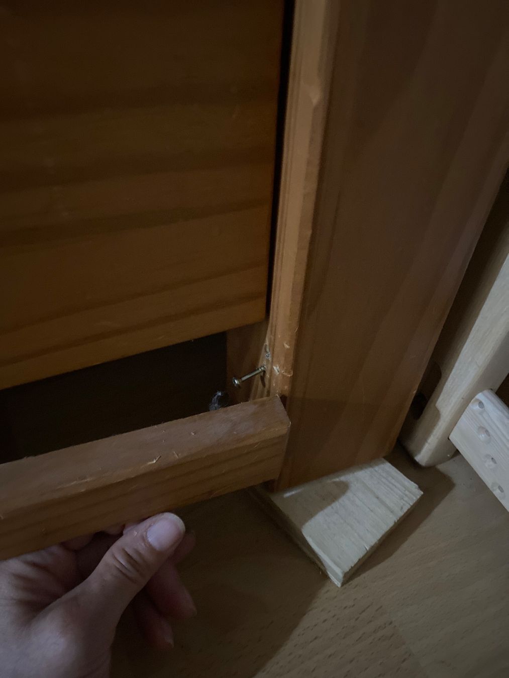 Schränke: Armoire en bois – Gebraucht aus La Neuveville von e_perriard 4