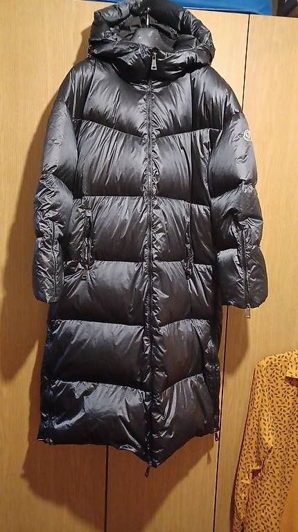 Moncler Giacche: Moncler Daunenjacke NEU Gr. 4 – Nuovo (secondo la descrizione) da Thalwil venduto da kat_d85f