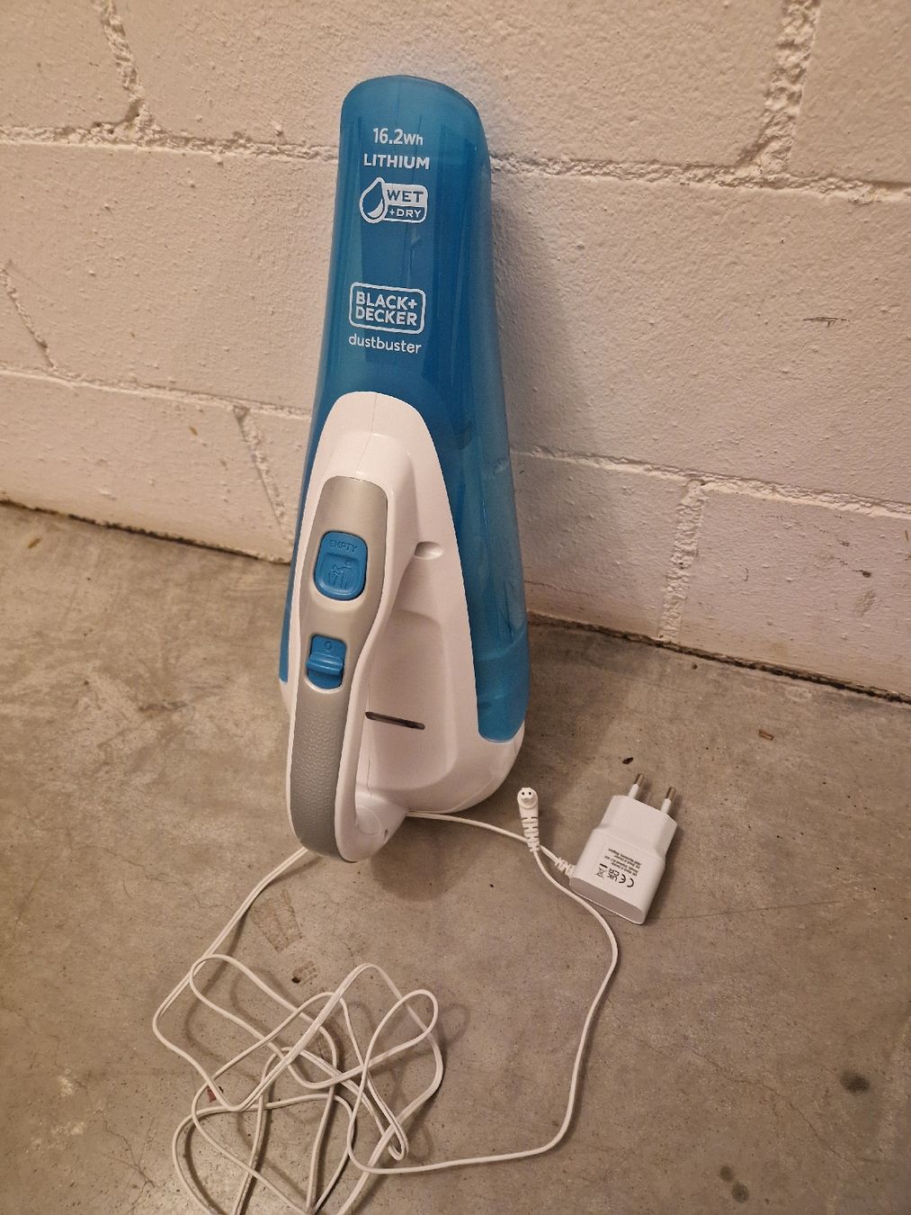Aspirapolveri & Accessori: BLACK+DECKER dustbuster Handstaubsauger Lithium 16.2Wh – Nuovo (secondo la descrizione) da Etzwilen venduto da mue_mm76 3