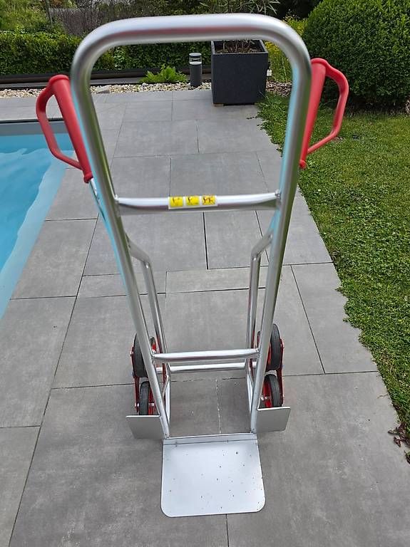 Attrezzature mediche: Diable Cargo Point monte-escaliers 150kgs – Usato da St-Légier-Chiésaz venduto da jmw_5jsz 2