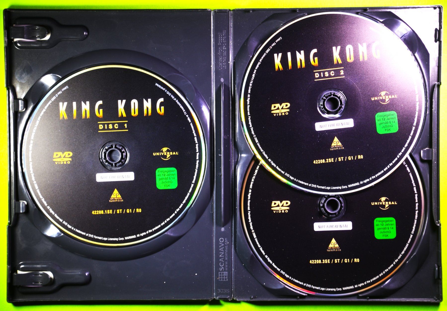 Tutti i DVDs: KING KONG / DELUXE EXTENDED EDITION / 3 DVD-BOX – Nuovo (secondo la descrizione) da Luzern venduto da piro12 3
