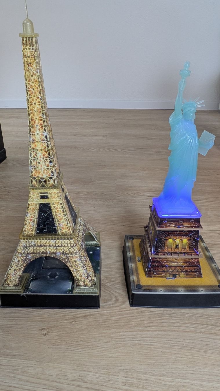 Ravensburger Puzzles: Ravensburger 3D Puzzle Eiffelturm und Freiheitsstatue  – D'occasion à Ettingen par Gerbera99