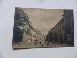 Basel,Austrasse,Foto,Leute,Geschäfte,Karren,Tramschienen