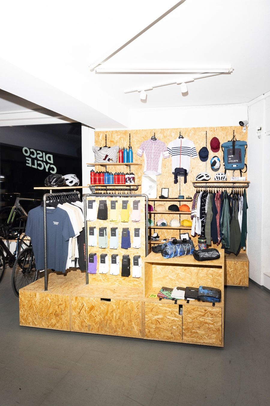 Cannondale Caschi: % Cannondale Junction MIPS, L/XL – Nuovo e nell'imballaggio originale da Bern venduto da Disco_Cycle 4