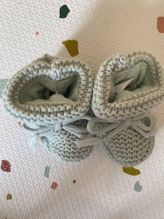 Kleiderpakete & -sets: Babyschuhe – Gebraucht aus Zürich von ang_gv5p 2