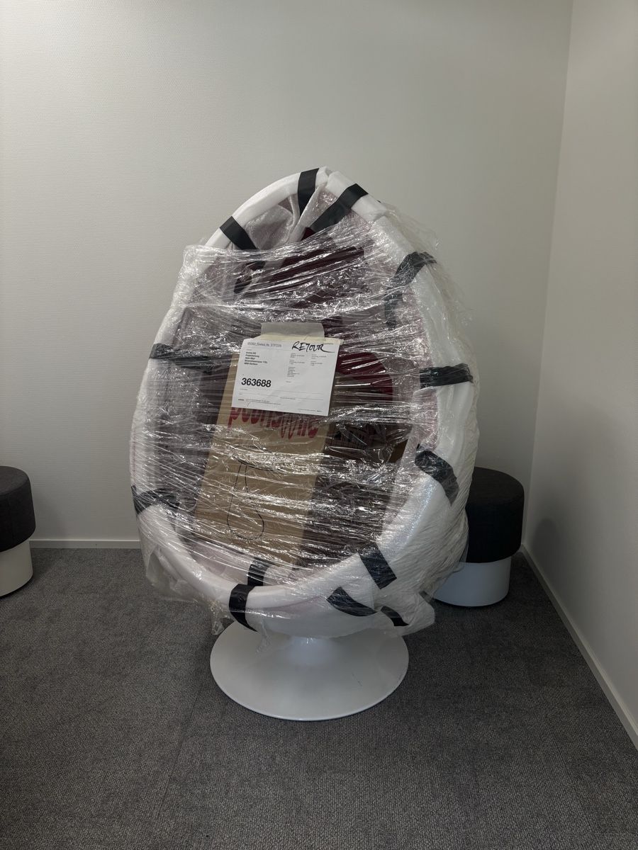 Sessel: Egg Chair mit Tisch – Gebraucht aus Zürich von jjjb21777 9