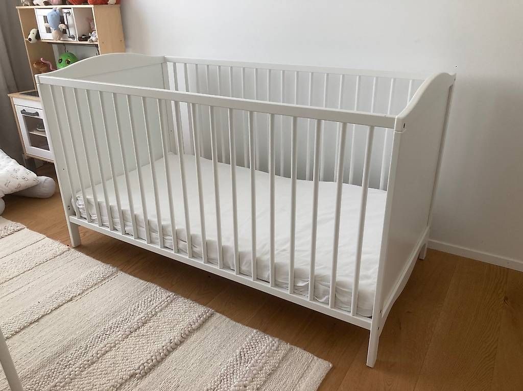 Letti: Babybett IKEA  – Usato da Horgen venduto da rukrum 2