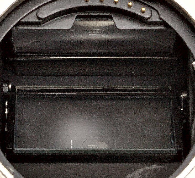 Minolta Fotocamera: Spiegelreflexkamera Minolta Dynax 7000i (1988-1991) – Usato da Reinach BL venduto da Thomas_Basel 4