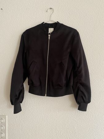 H&M Bomberjacke schwarz Grösse XS
