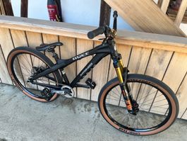 Intense Tazer HT Dirtjump/Pumptrack Bike
