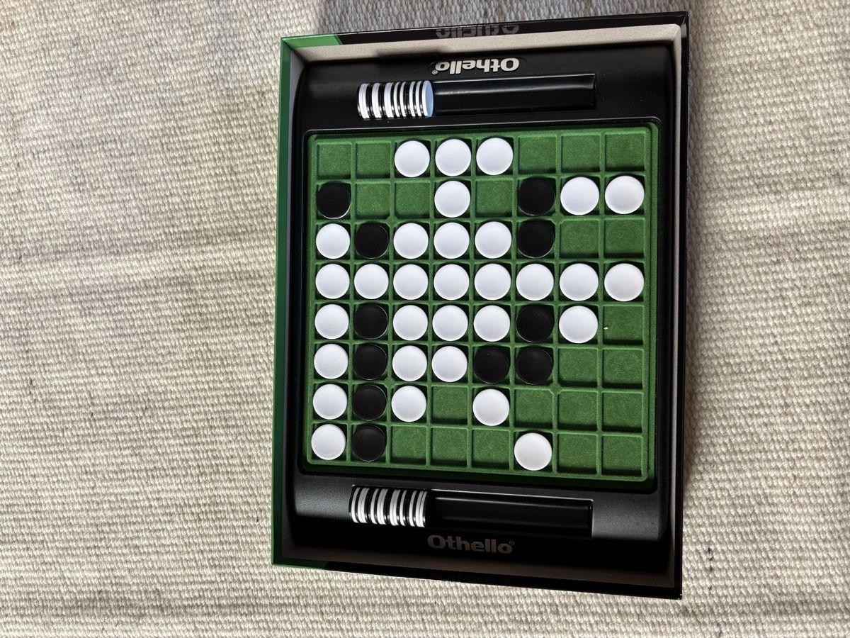 Giochi: Brettspiel Othello Classic  – Usato da Bern venduto da wisemagpie