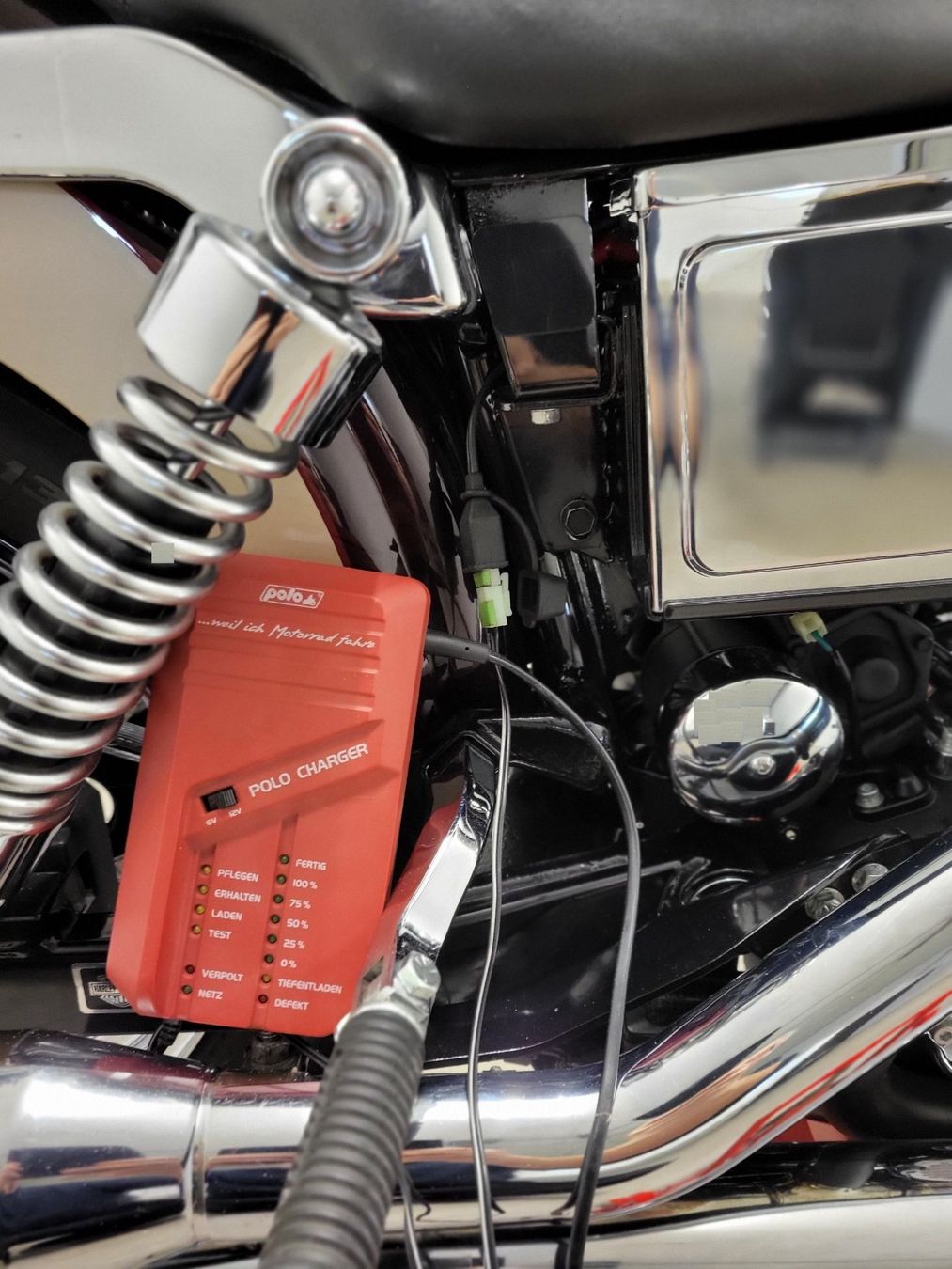 Harley-Davidson Chopper: HARLEY-DAVIDSON FXDWG Dyna Wide Glide 95 TH Anniversary – Gebraucht aus Thal von roeli57 8