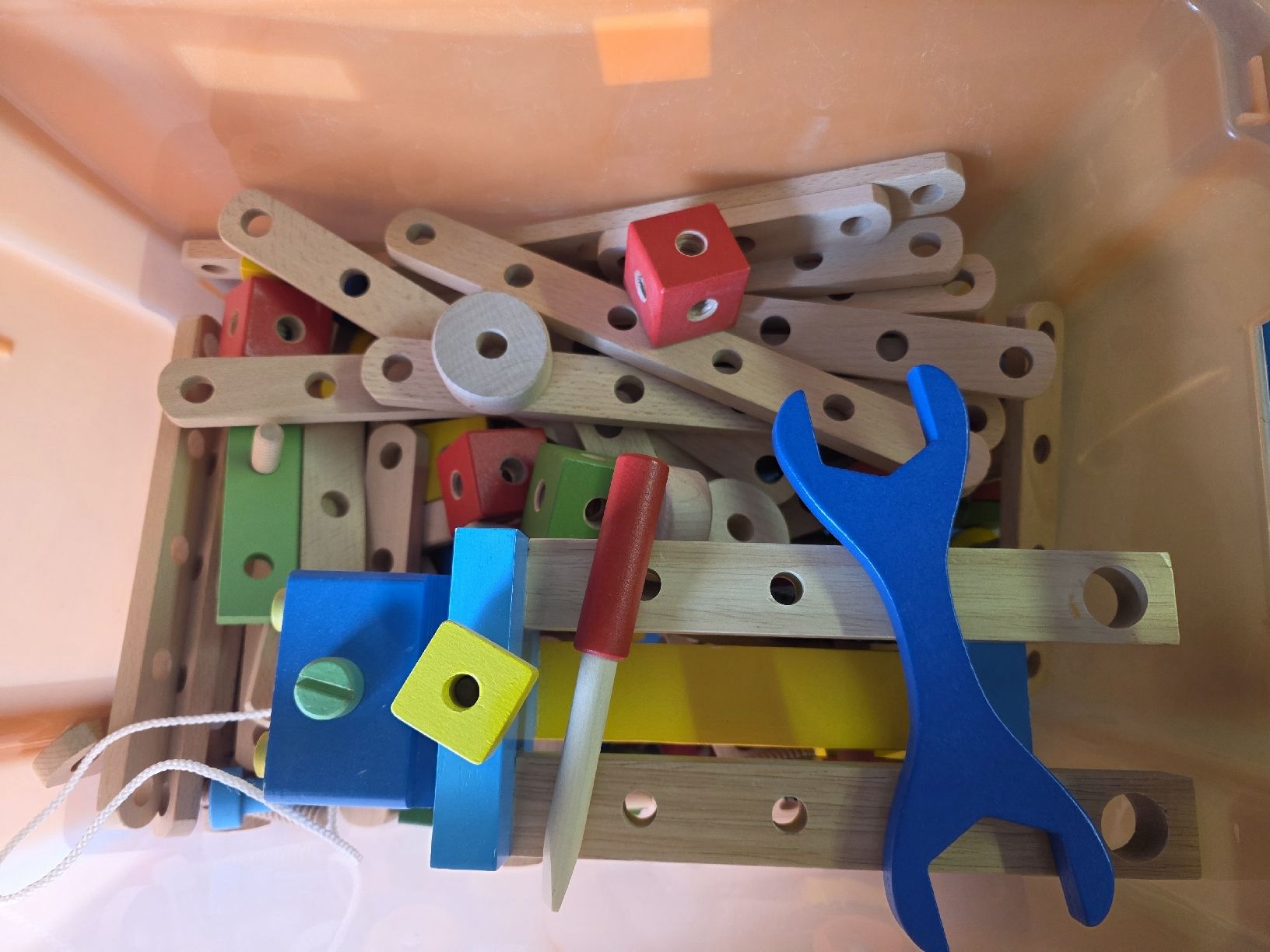 Spielzeuge: Holzkonstruktion – Gebraucht aus Oberengstringen von snowy36