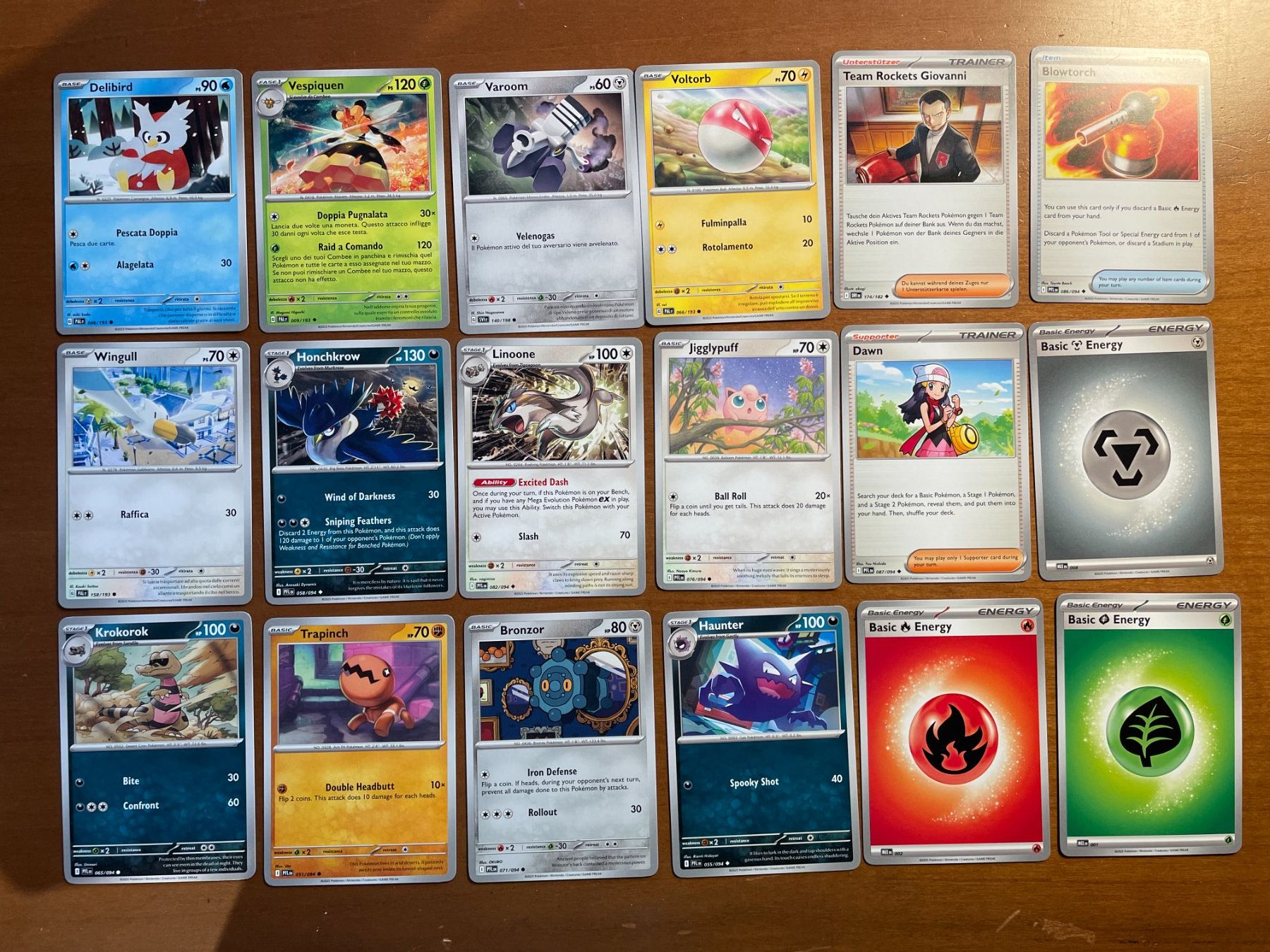 Pokémon Carte collezionabili: Pokemon Pokemon Karten Set (Versand gratis) – Nuovo (secondo la descrizione) da Chur venduto da Angerson
