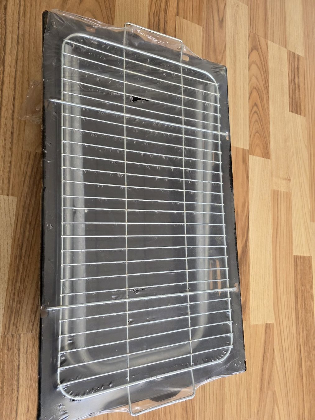 Grills: Grillrost mit Auffangschale neu – Neu und originalverpackt aus Wilen b. Wil von I_R 1