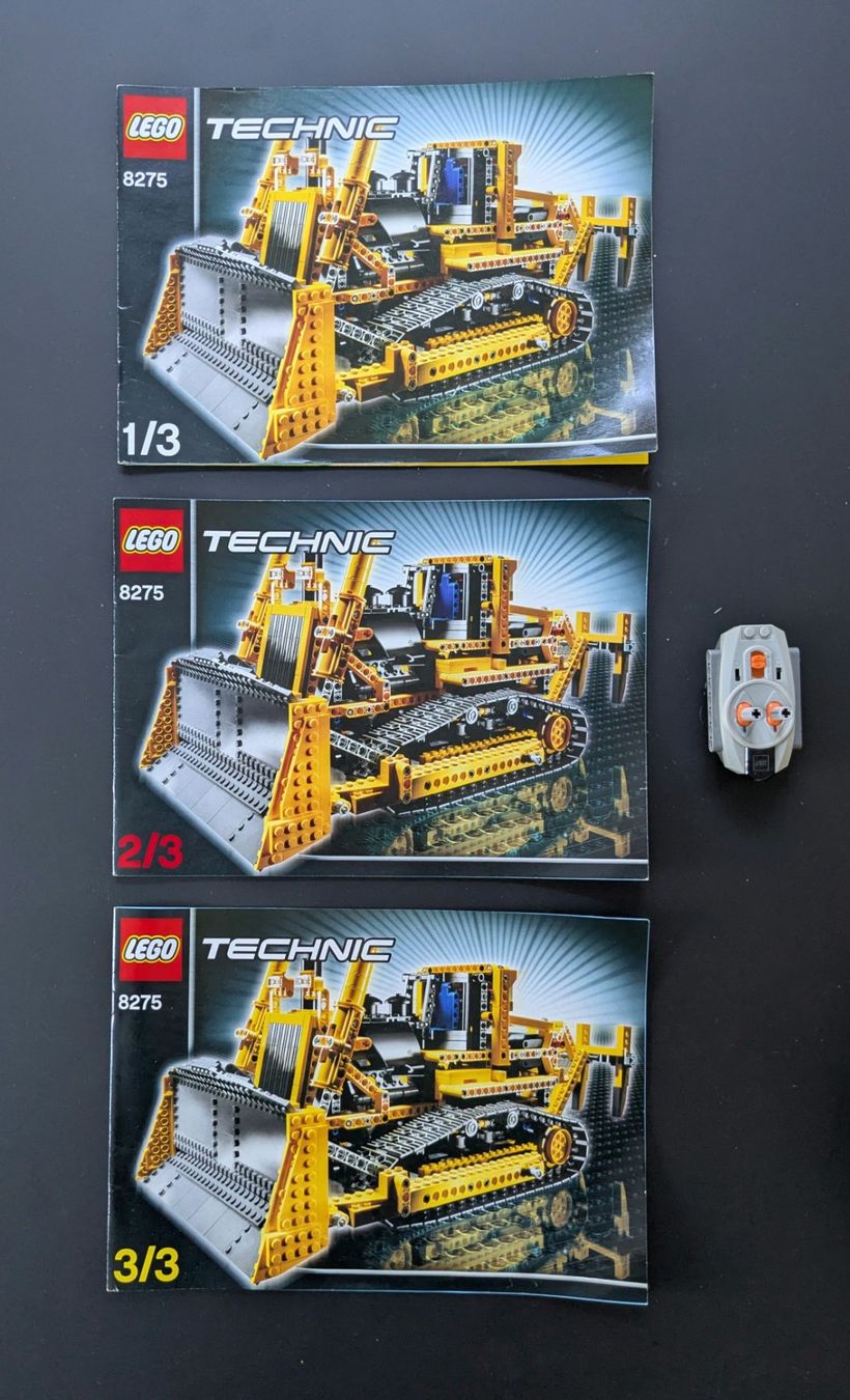 Lego Kit di costruzioni: LEGO TECHNIC 8275 - Motorized Bulldozer (2007) – Usato da lausanne venduto da searno 1
