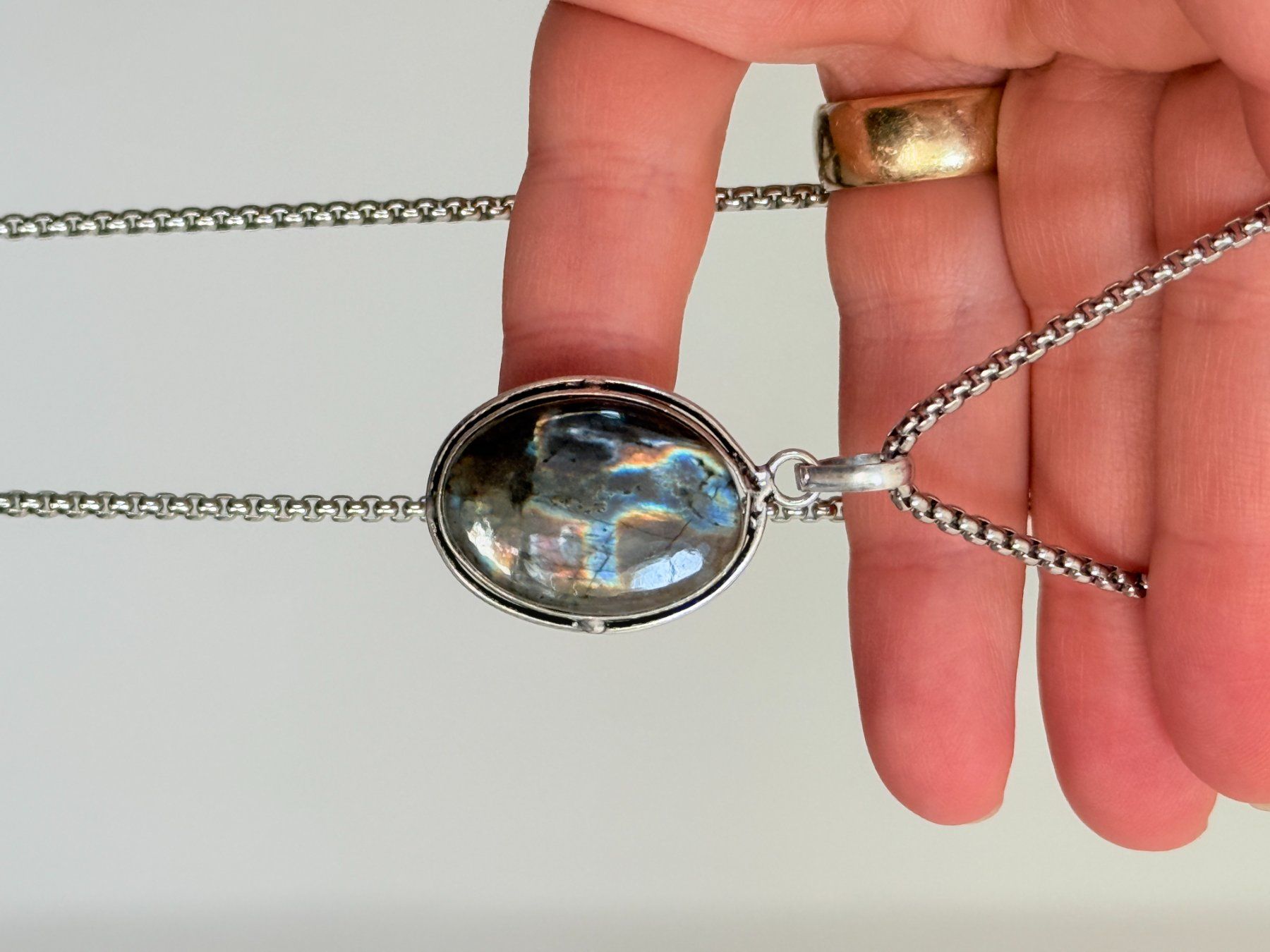 Ketten: Collier avec Labradorite – Neu und originalverpackt aus Genève von AWWA 8