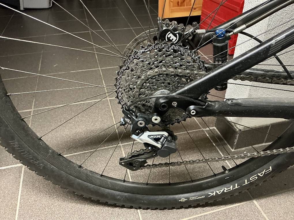 Velos:  2 VTT SPECIALIZED EPIC EXPERT CARBON – Gebraucht aus Lavey-Village von dfhager 2
