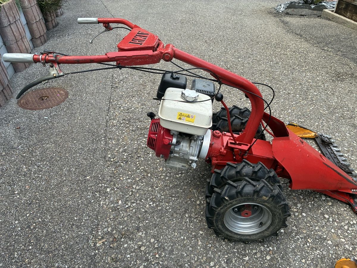 Aebi Toutes les machines: Motormäher Aebi AM7 – D'occasion à Rüderswil par Avant530