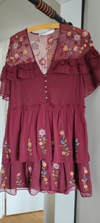 Zara Kleid