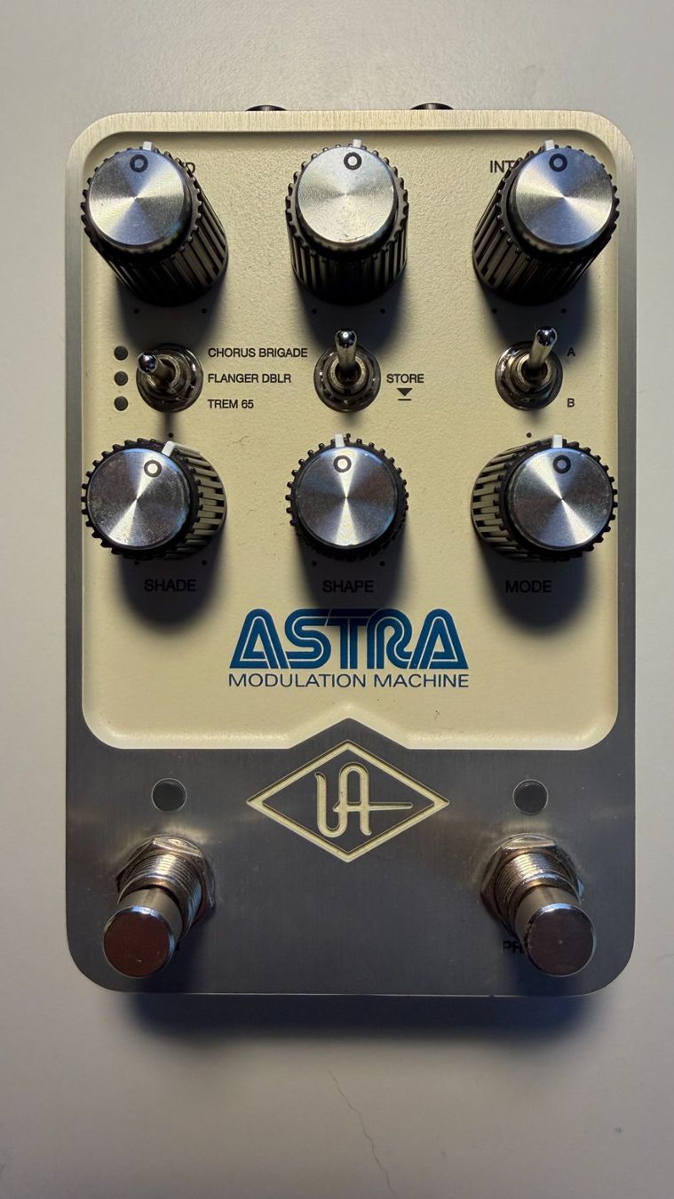 Universal Audio Strumenti musicali: UA FX Astra 2 – Nuovo (secondo la descrizione) da Stettlen venduto da musicman_68 2