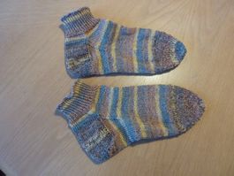 Kurzsocken Gr. 42/43 braun, beige, grau gestreift