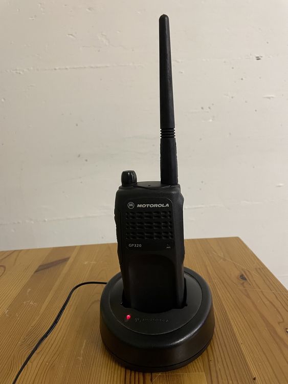 Handfunkgeröt Motorola GP 320 | Acheter sur Ricardo