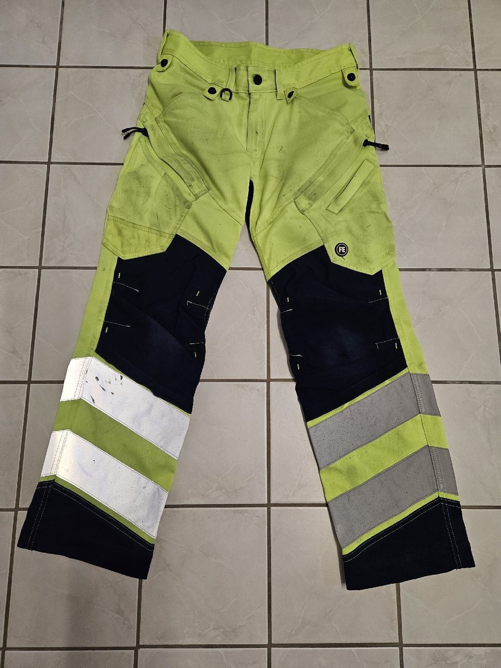 Pantalons: Warnschutzhose Engel – D'occasion à Appenzell Eggerst. par Tom860