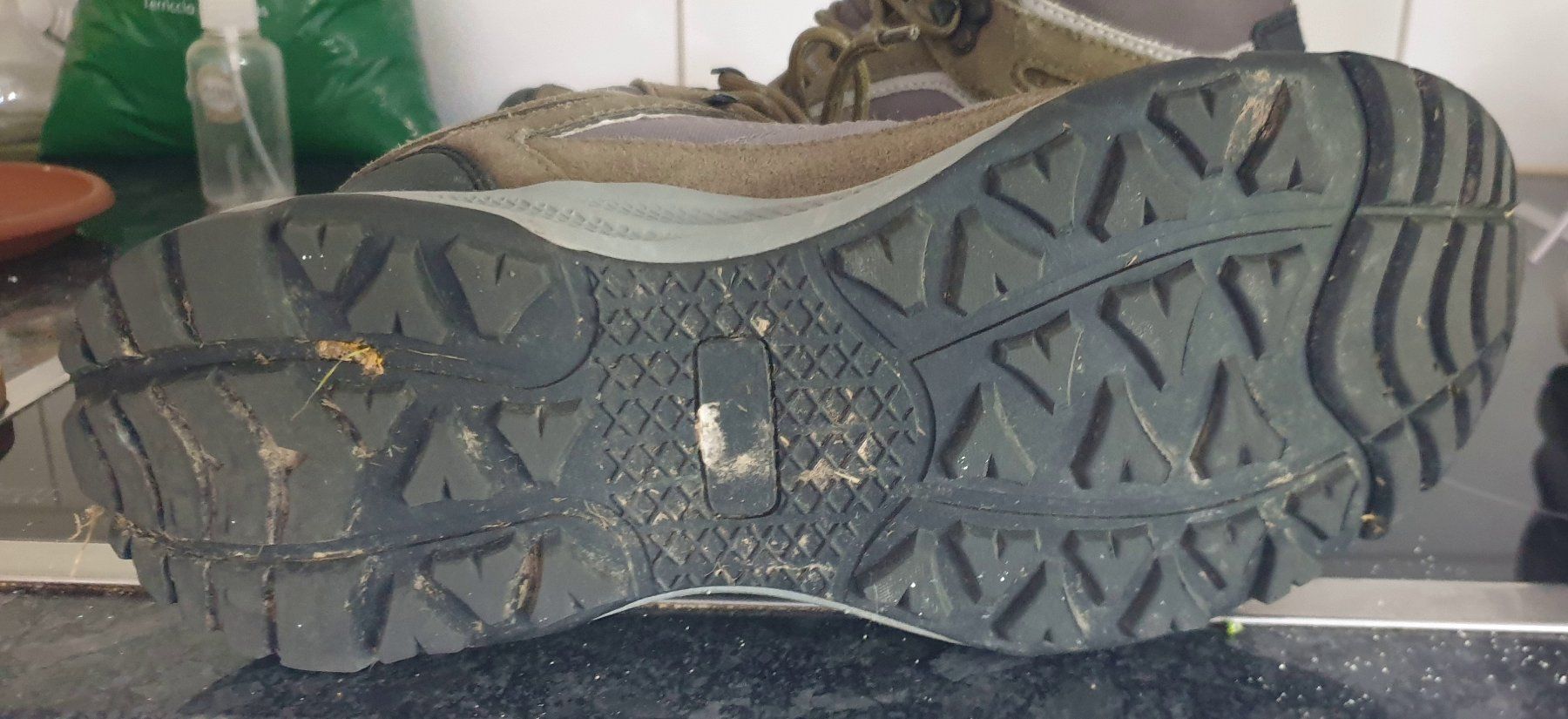 Herrenschuhe: Wander/Trekking Schuhe "Weissenstein" Gr. 40 – Neu (gemäss Beschreibung) aus Aefligen von Akoni 2