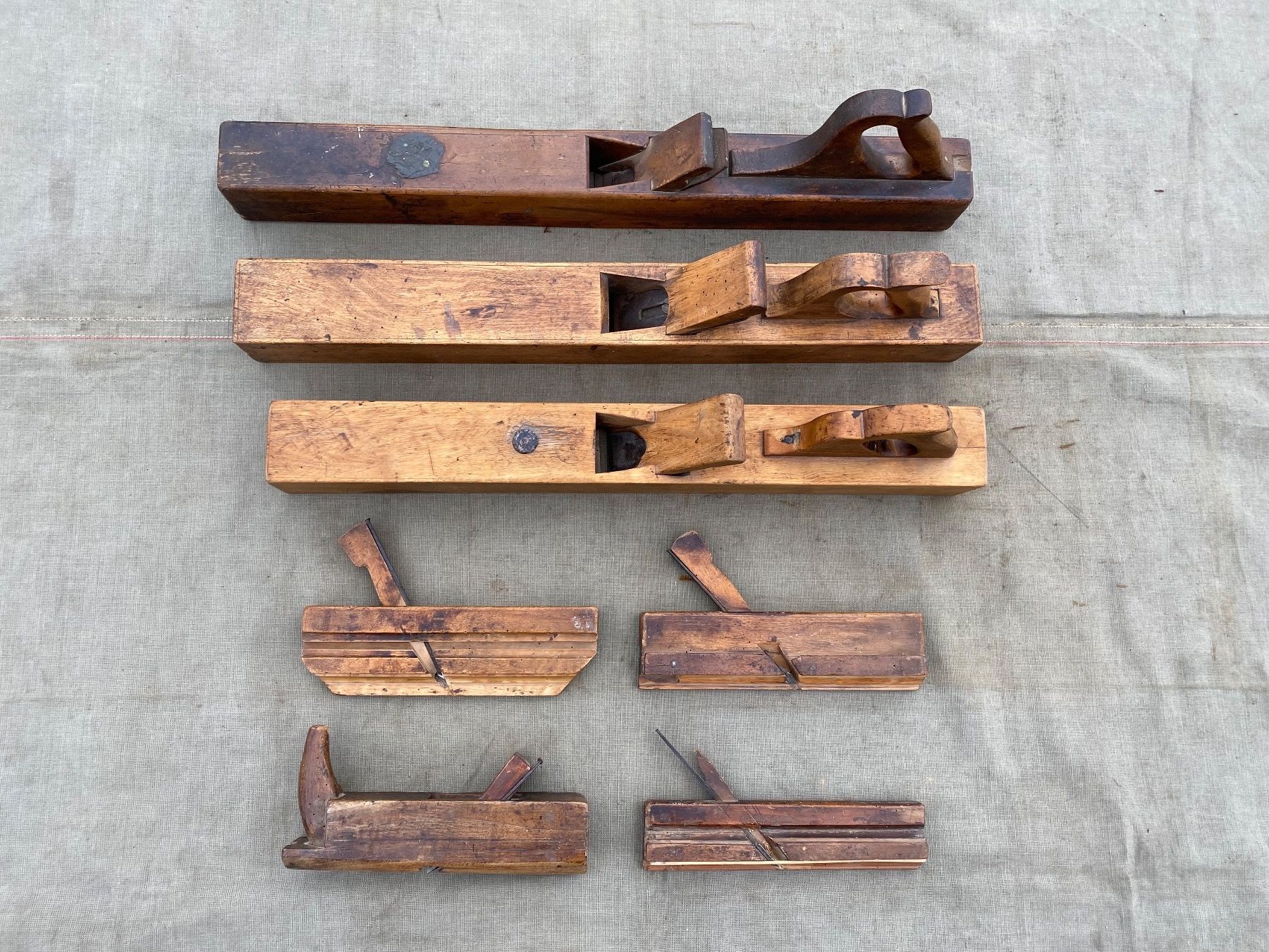 Tutti gli attrezzi: 7 schöne antike Holzhobel – Usato da Feldbach venduto da Fea1 1