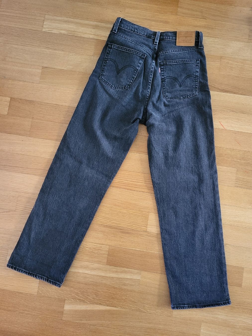 Levi's Jeans: Levi's Ribcage Straight Ankle 28/29 – Nuovo (secondo la descrizione) da Zürich venduto da Schnaeppchen25 2