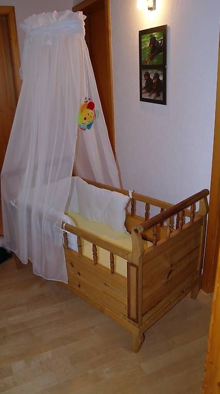 Letti: Antikes Kinderbettli – Usato da Bäriswil BE venduto da jue_8gvc