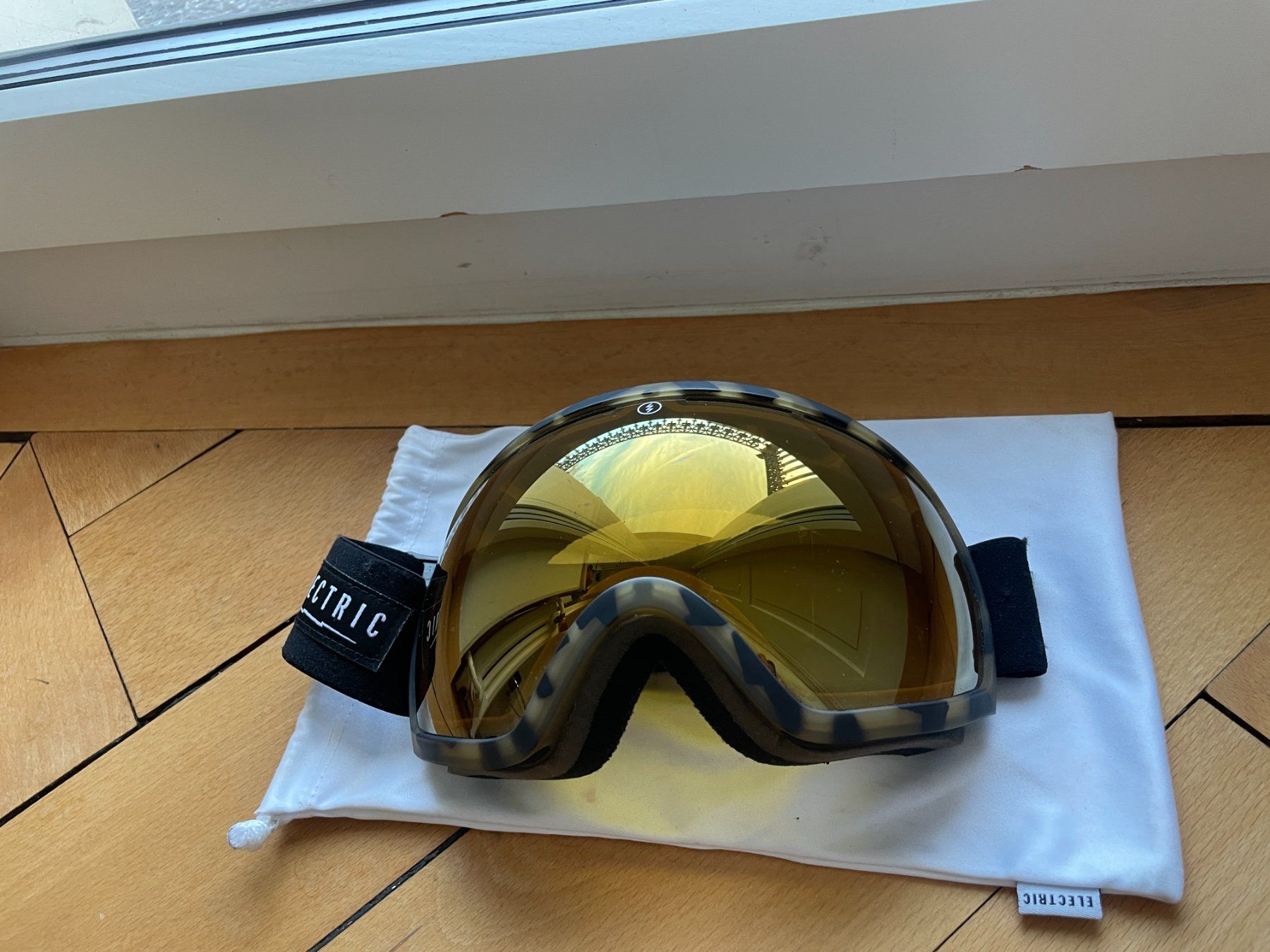 Occhiali & Lenti: Tolle Goggle von Electric | Leo Optik mit grossem Glas – Usato da Chur venduto da adien 1