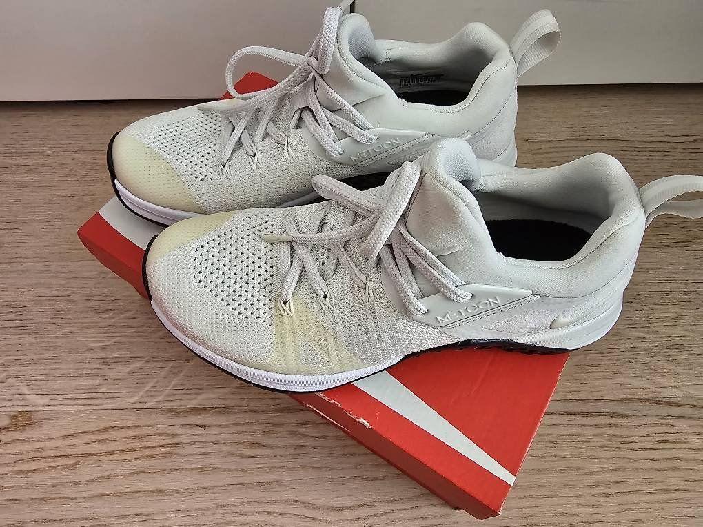 Nike Chaussures femmes: Nike Metcon Flyknit - Grösse 39 – Neuf avec emballage d'origine à Rickenbach b. Wil par Kth_v8 1