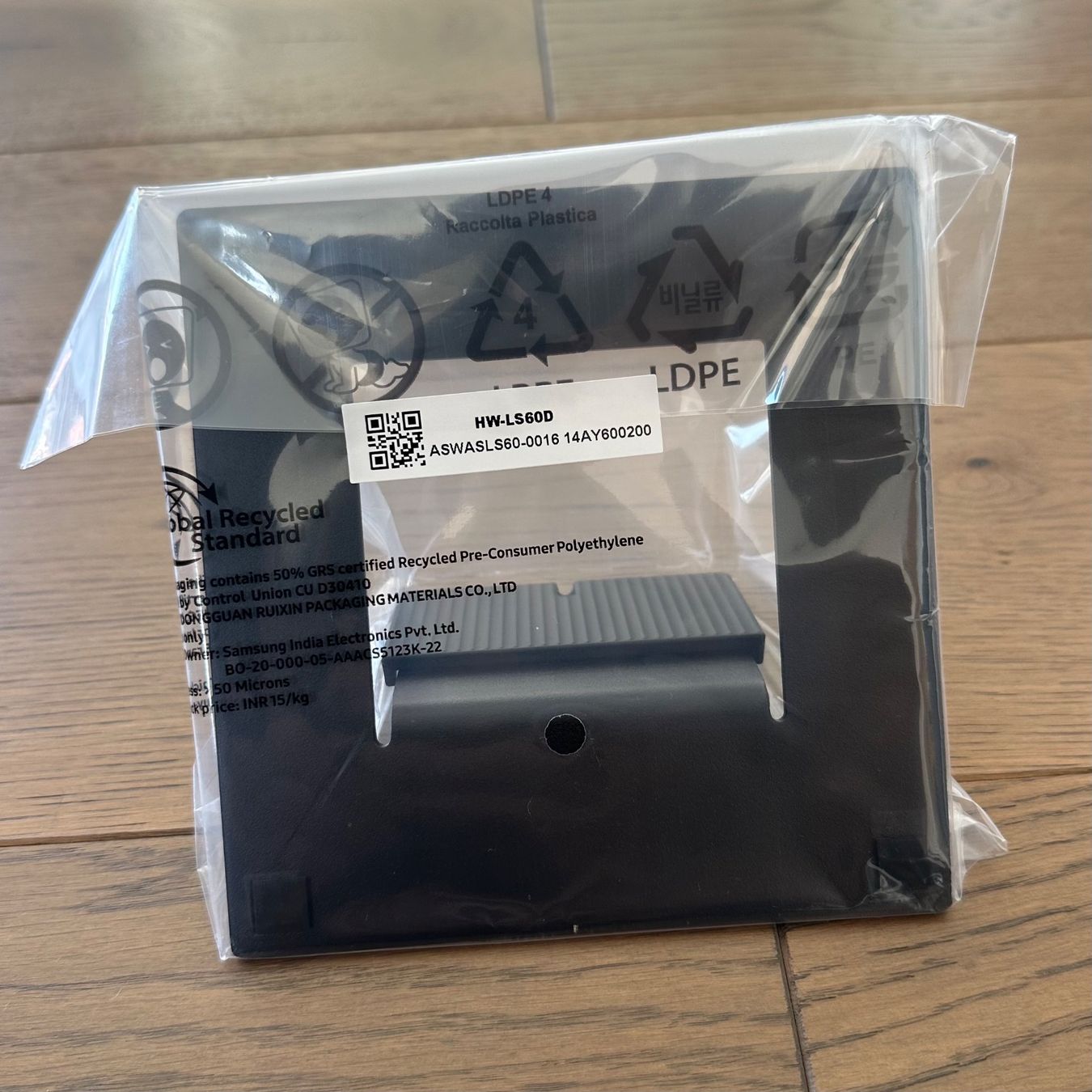 Samsung The Music Frame Standfuss (Neu und originalverpackt) in Zürich ...