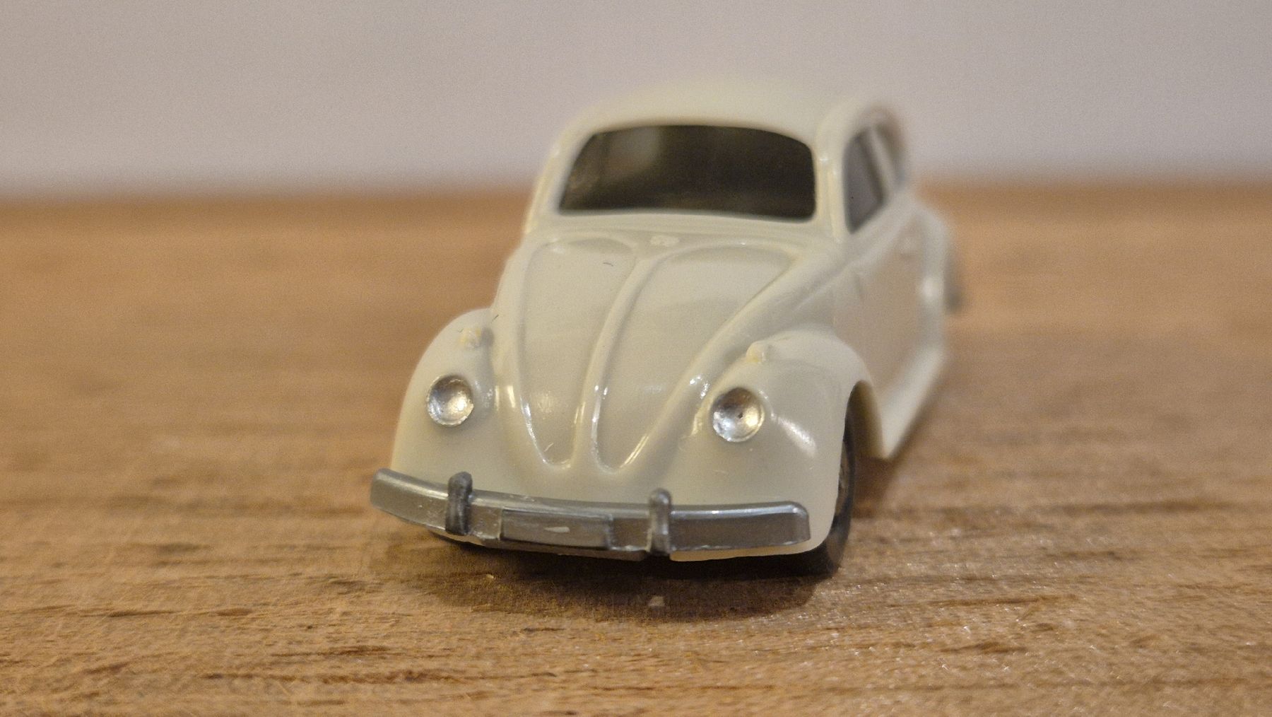 Wiking Modellautos: VW Käfer Typ 5 von Wiking in perlweiss – Gebraucht aus Uznach von Katinka83 5