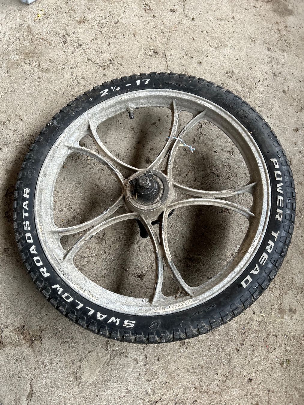 Puch Mofa-Ersatzteile: Mofa Gussfelgen Vorderrad 17 Zoll – Gebraucht aus Fahrni b. Thun von berger_tuning34 2