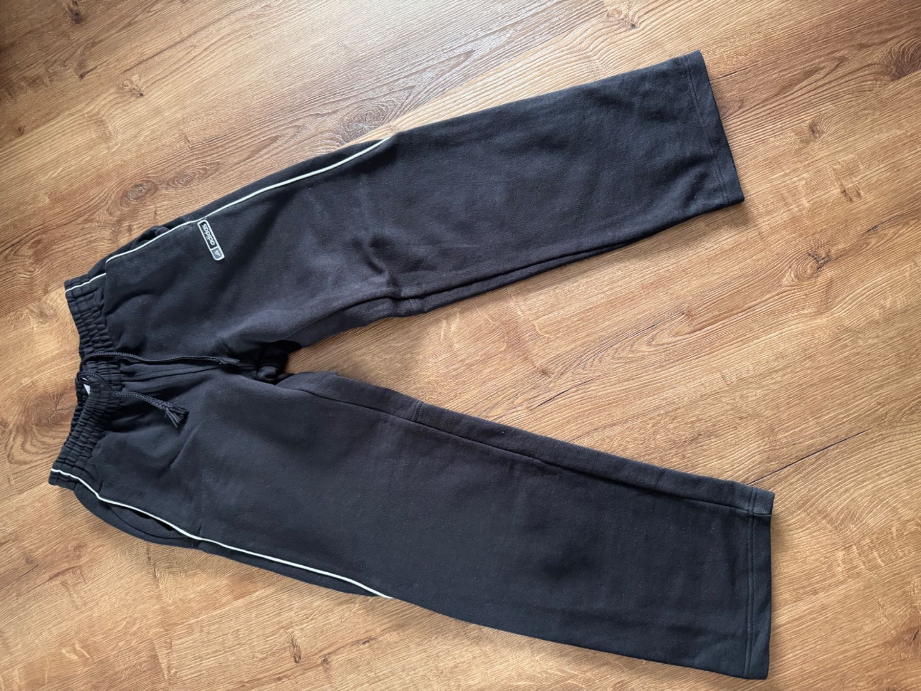 Adidas Pantalons: Adidas Trainerhose – D'occasion à Frauenfeld par Jacqueline050 2