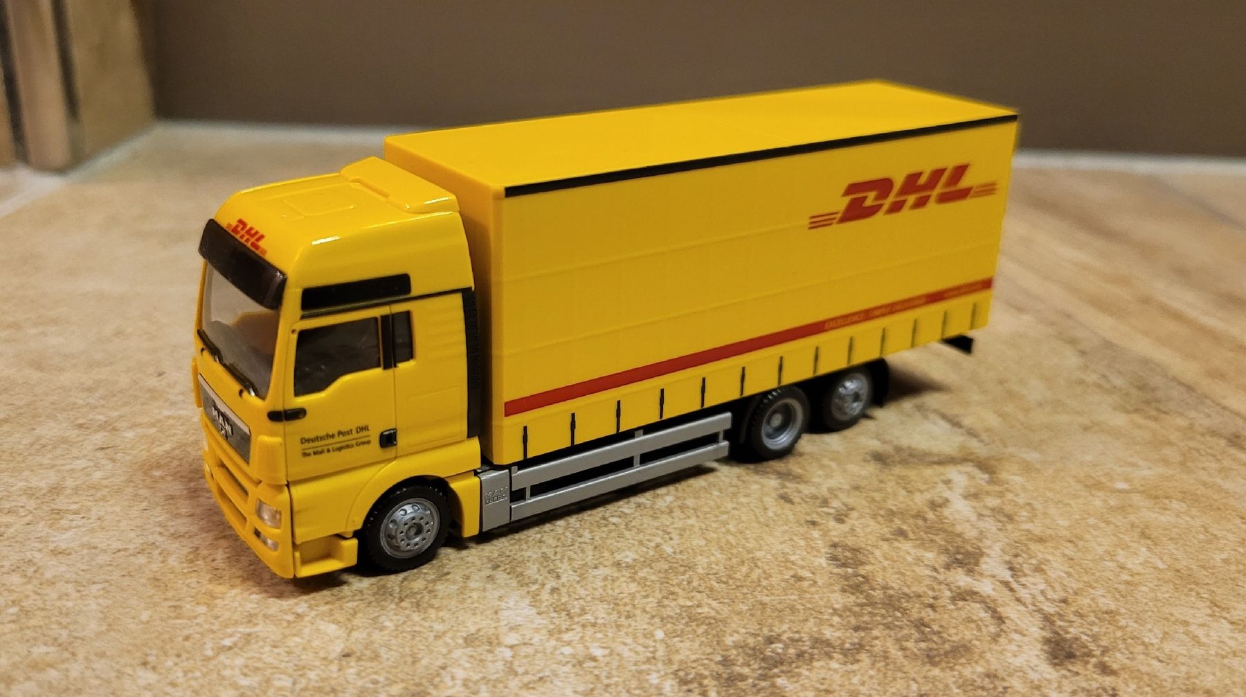 Herpa Kit di modellismo & Modellini statici: Herpa LKW's 1:87 – Usato da Hettiswil venduto da kuese85 8