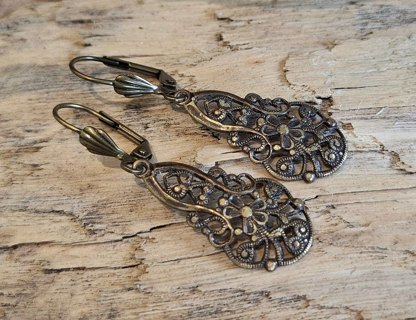Orecchini pendenti & Orecchini a lobo: DONNA - Messingohrringe – Nuovo e nell'imballaggio originale da Mühlethal venduto da nicita-modeschmuck 1
