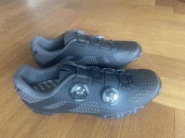 Veloschuh Giro Sector W 40.5