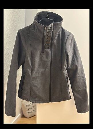 Bench. Jacke, Softshell, S/36 Grau, Daumenlöcher, Gr. S