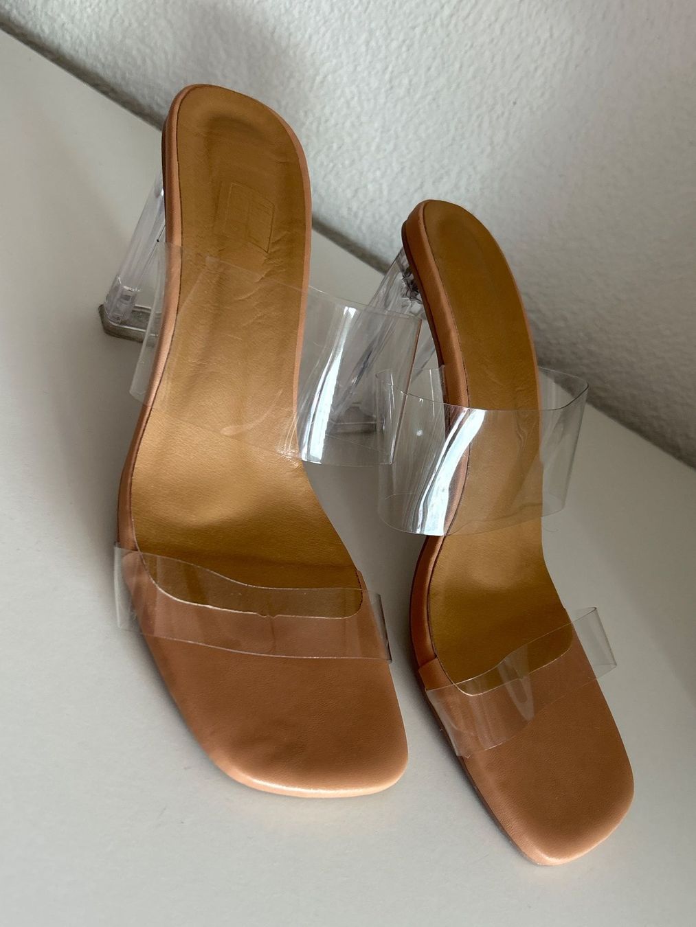 Scarpe da donna: Sandalen Damen transparent Absatz Grösse 39 – Usato da Brunnen venduto da Nala2929