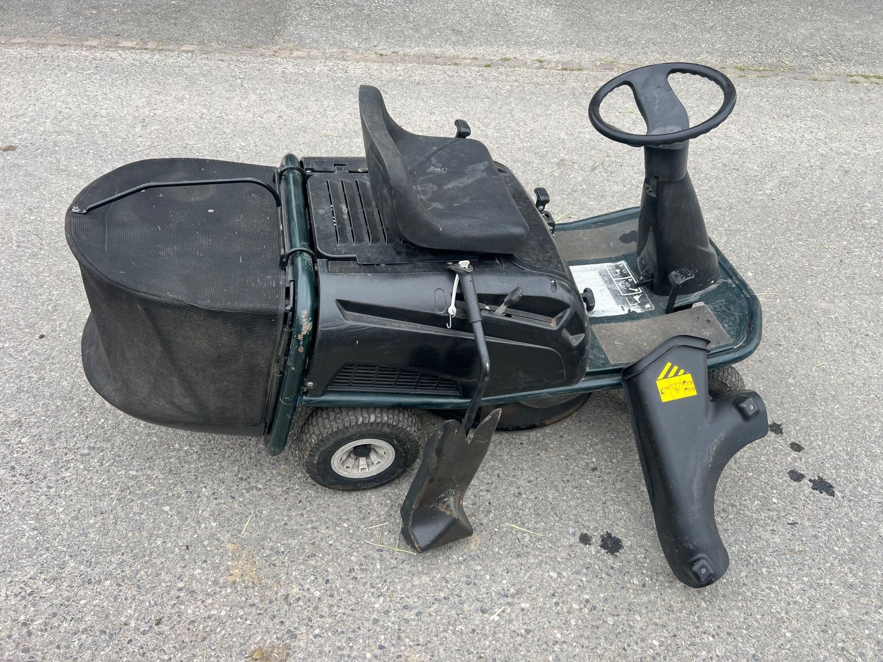 Mtd Tagliaerba: MTD Rasentraktor – Usato da Buttisholz venduto da Jan_wq8p 1