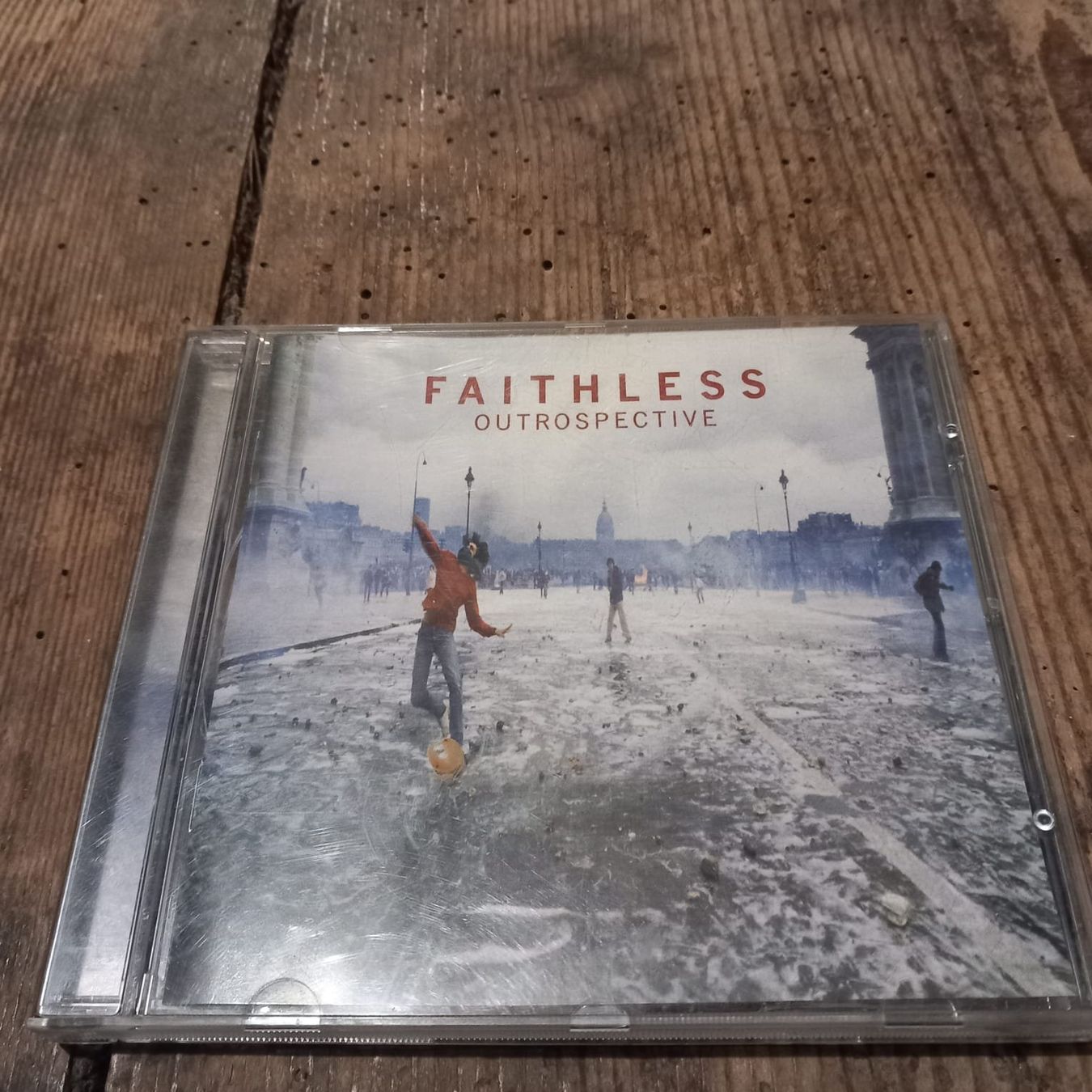 CD: Faithless - Outrospective – Usato da Ganterschwil venduto da zaz_h9b6