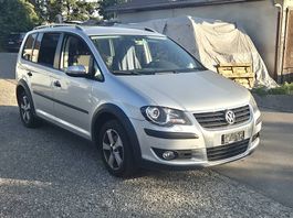 VW Touran Cross 7 plätze Klima 8-Fach